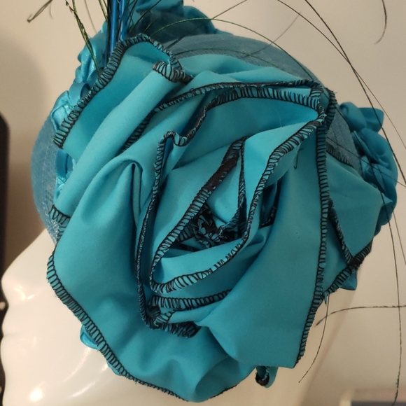 Teal Rosette Fascinator - Picture 2 of 3